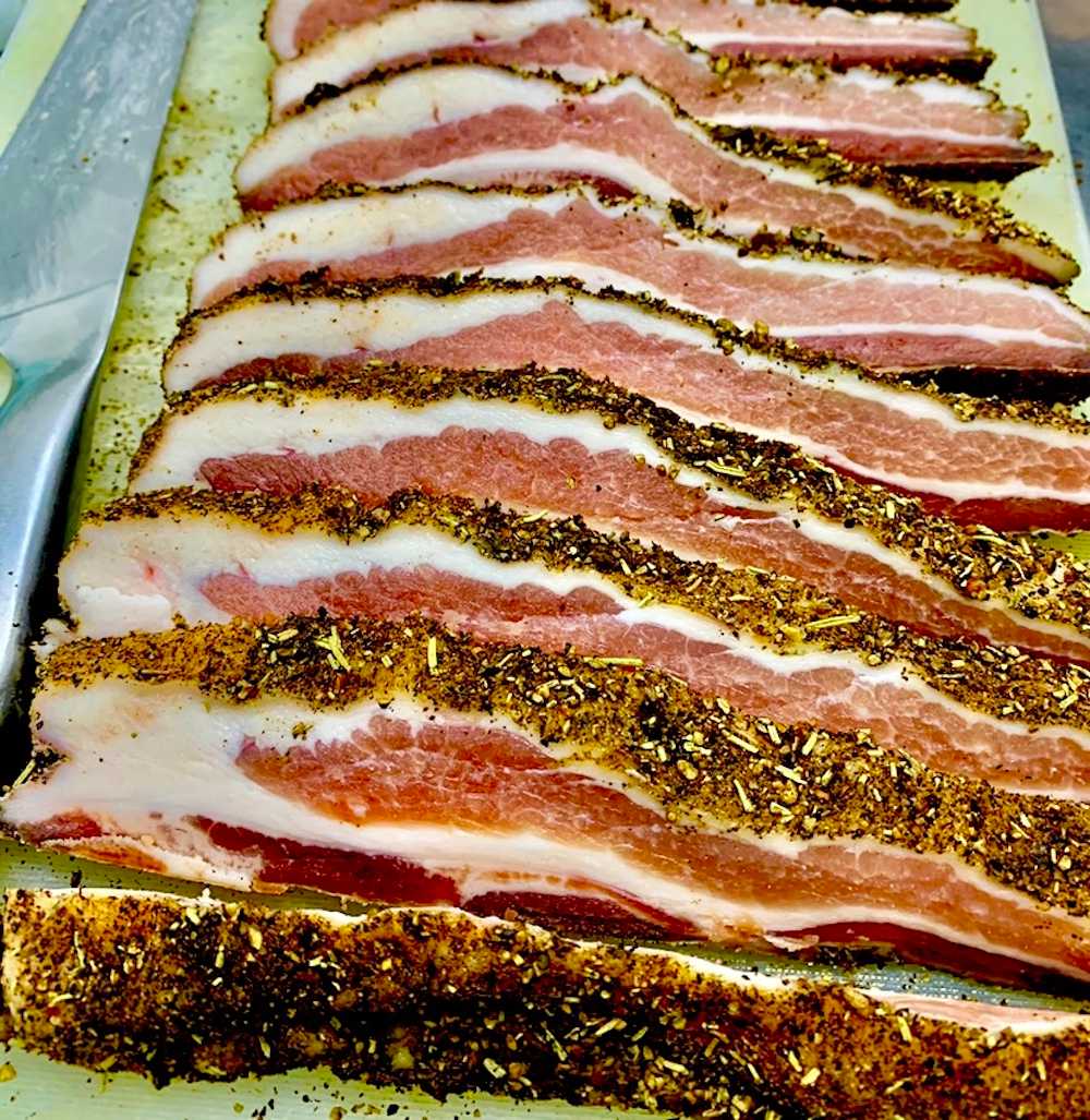 Smoked Bacon / เบคอนหมูรมควัน