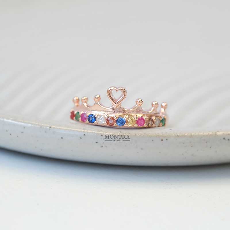 [Pre-Order] แหวนมงกุฏ แหวนนพเก้า แหวนพลอยแท้เสริมดวง แหวนเงินแท้ S925 by Montra Jewelry