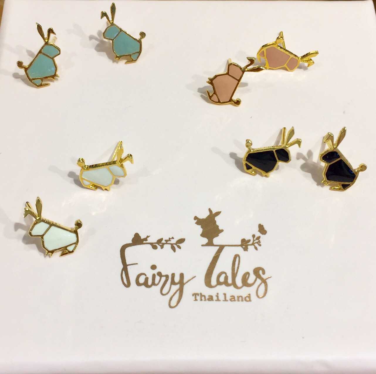 Wonderland Earrings /ต่างหูแฟชั่น กระต่ายออริกามิ