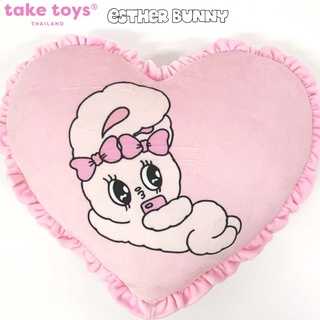 หมอนอิงรูปหัวใจเอสเธอร์บันนี่ (Esther Bunny Heart Cushion)