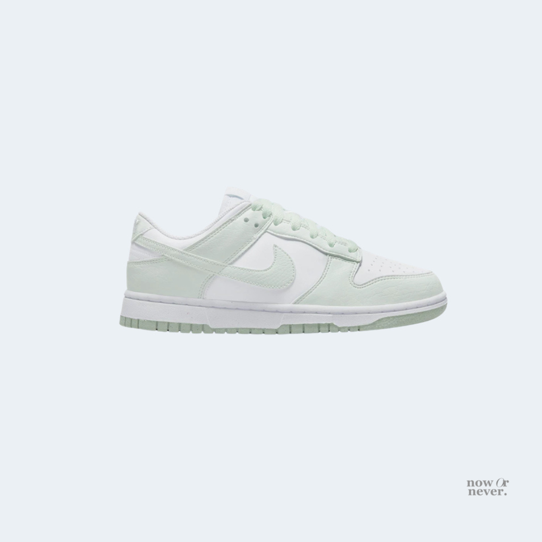 [PRE-ORDER] NIKE DUNK LOW NEXT NATURE BARELY GREEN AND WHITE