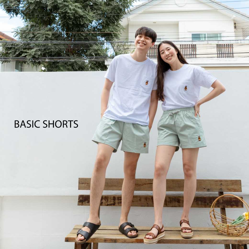 Basic shorts - กางเกงขาสั้นเอวยางยืด (ลายปักน้องหมี)