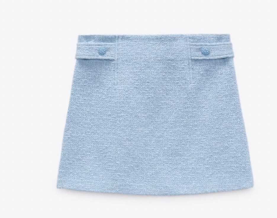 Zara กระโปรงผ้า knit สีฟ้าอ่อน