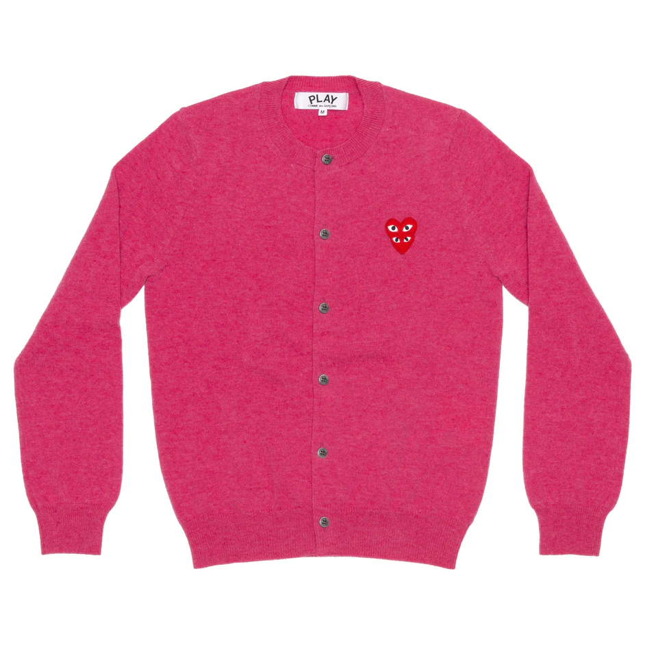 PLAY COMME des GARÇONS : เสื้อคาดิแกน Play Comme คอกลมสีชมพูหัวใจแดงซ้อน (ของแท้จากญี่ปุ่น 100%)