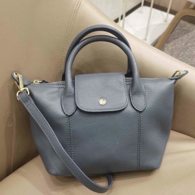 (Pre-order)หนังแท้100% 👜กระเป๋าสะพายทรง LC Mini อะไหล่ทอง