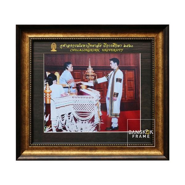 กรอบรูปพิมพ์ภาพ-กรอบรูปปริญญา-ใส่โลโก้ข้อความ ขนาดกรอบ 15X17 นิ้ว กระจกตัดแสง พิมพ์โฟโต้ 8X10 นิ้ว