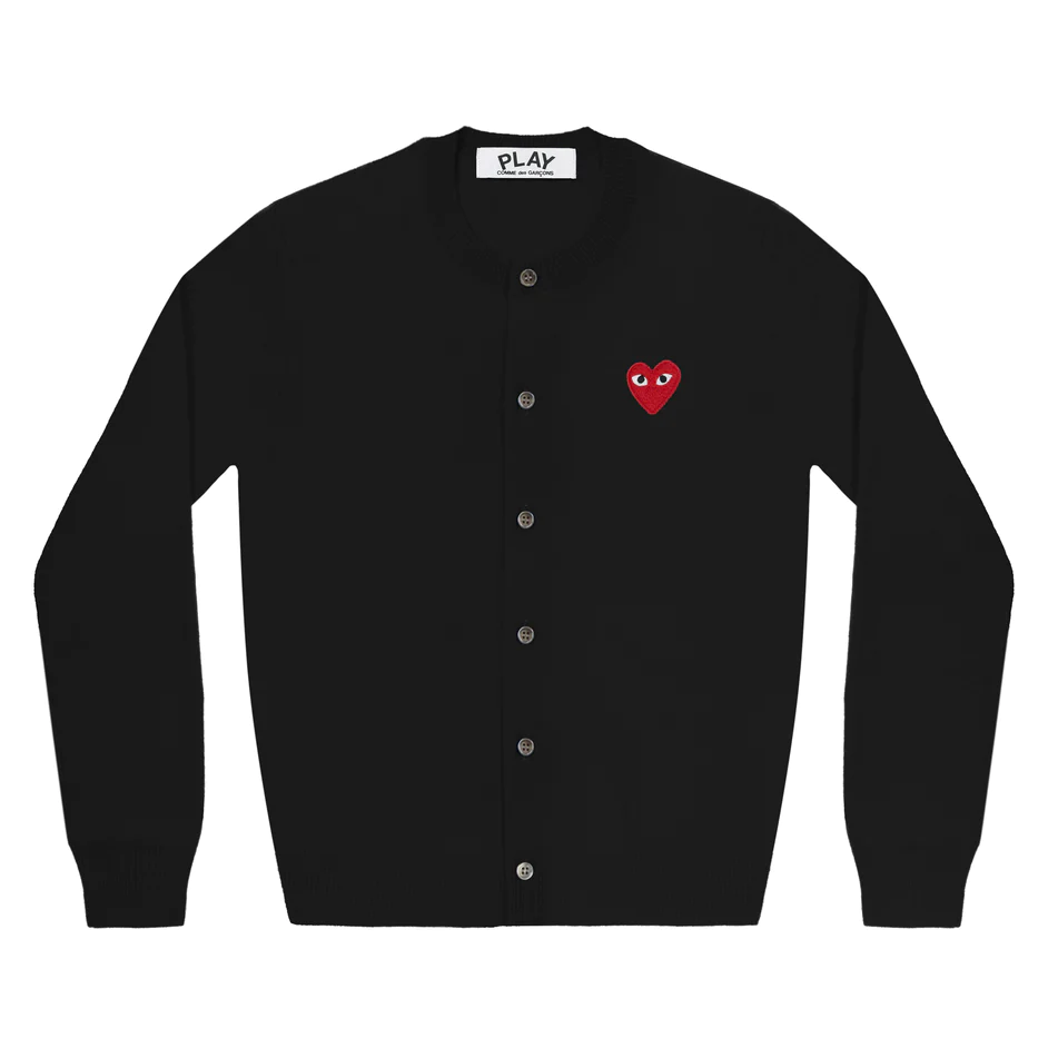 PLAY COMME des GARÇONS : เสื้อคาดิแกน Play Comme คอกลมสีดำหัวใจแดง (ของแท้จากญี่ปุ่น 100%)