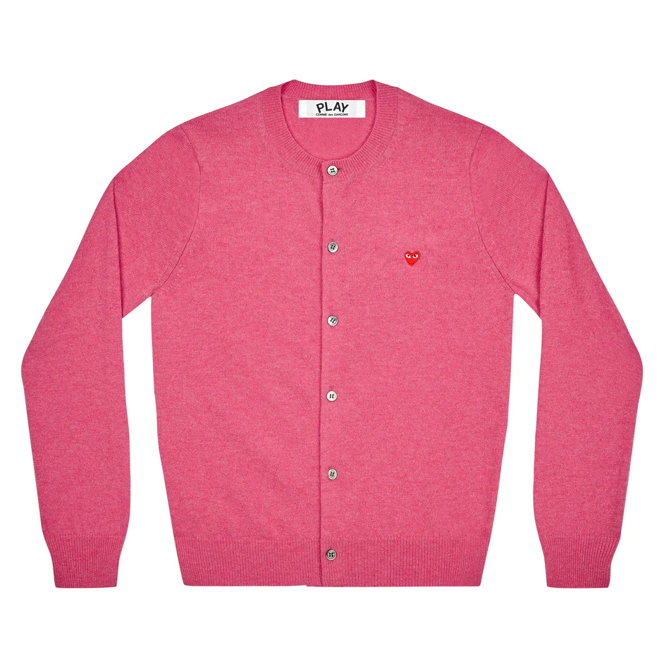 PLAY COMME des GARÇONS : เสื้อคาดิแกน Play Comme คอกลมสีชมพูหัวใจแดงจิ๋ว (ของแท้จากญี่ปุ่น 100%)