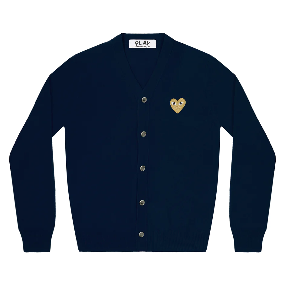 PLAY COMME des GARÇONS : เสื้อคาดิแกน Play Comme คอวีสีกรมหัวใจทอง (ของแท้จากญี่ปุ่น 100%)