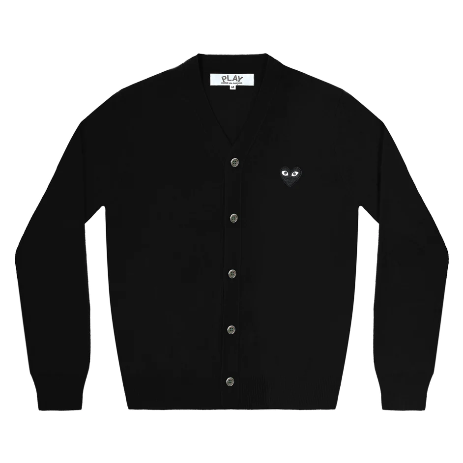 PLAY COMME des GARÇONS : เสื้อคาดิแกน Play Comme คอวีสีดำหัวใจดำ (ของแท้จากญี่ปุ่น 100%)