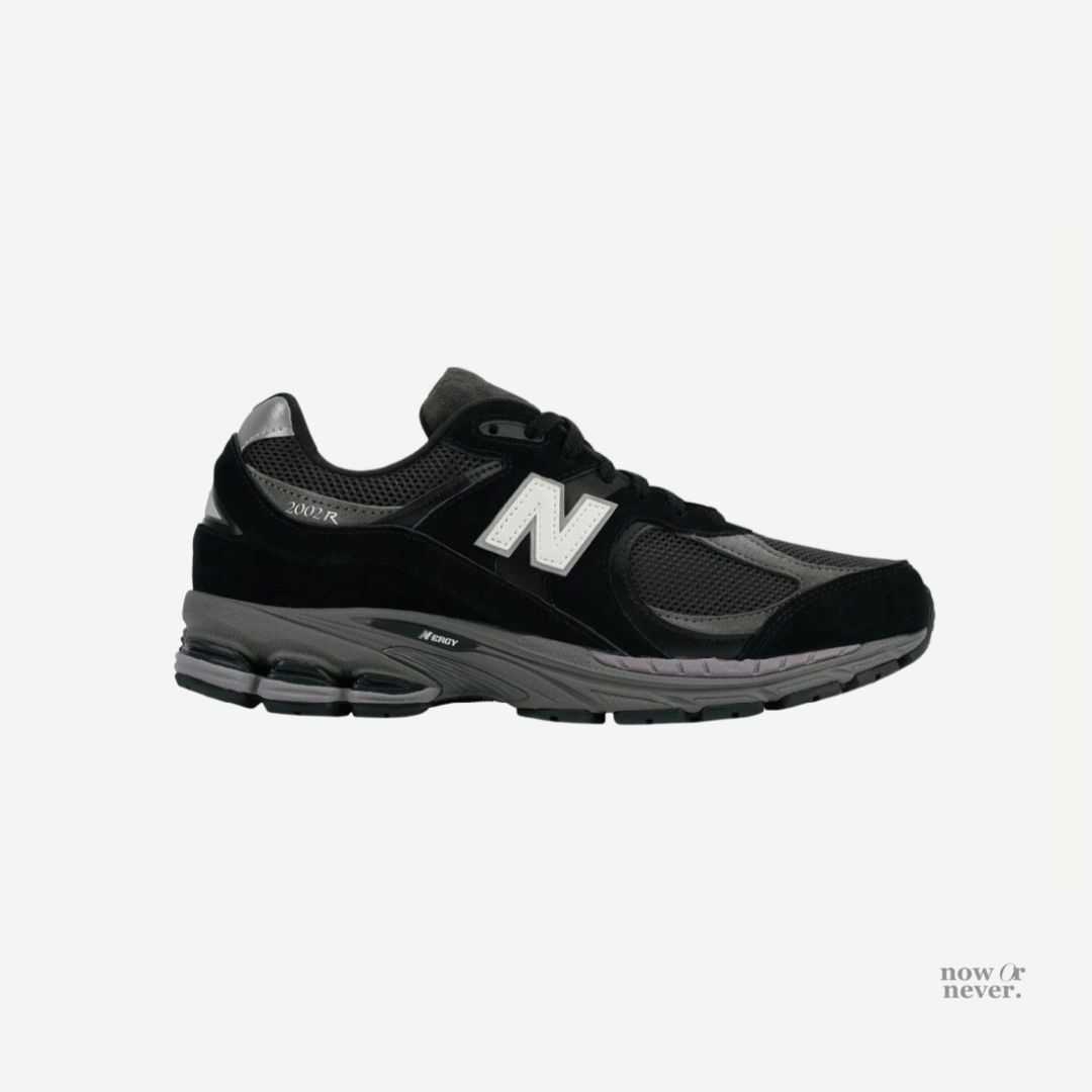[PRE-ORDER] NEW BALANCE 2002R BLACK DARK GREY - JD SPORTS EXCLUSIVE