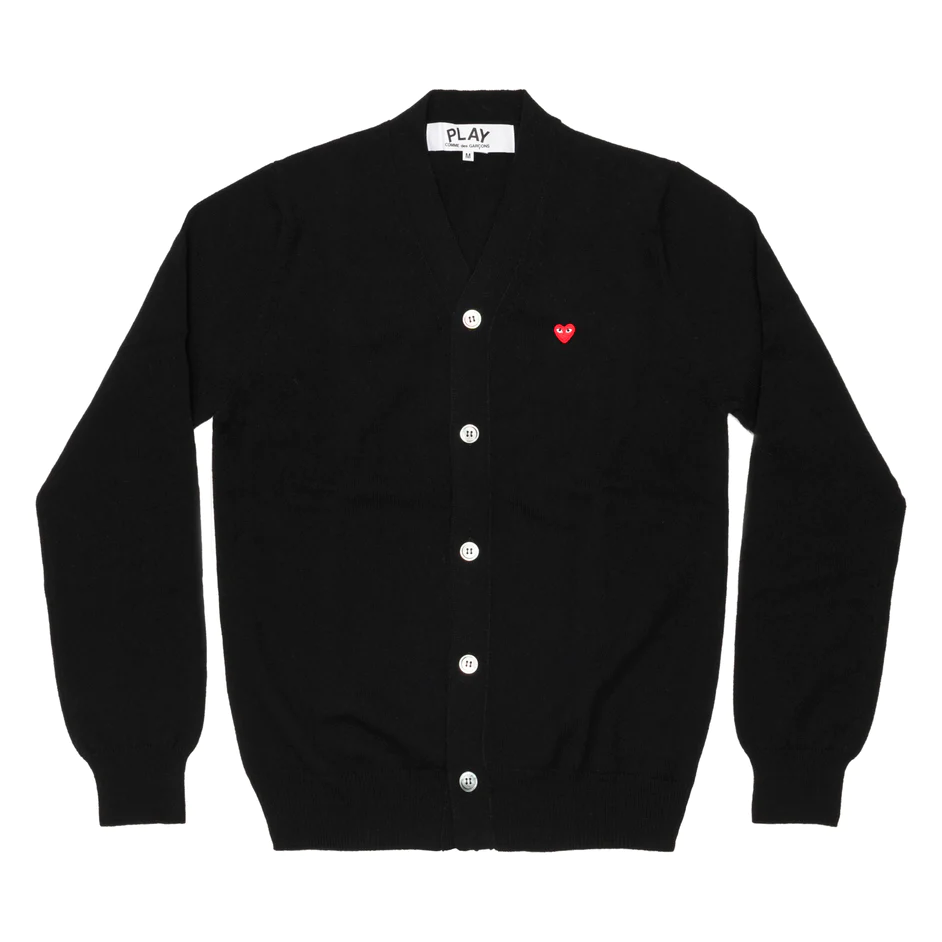 PLAY COMME des GARÇONS : เสื้อคาดิแกน Play Comme คอวีหัวใจแดงจิ๋ว (ของแท้จากญี่ปุ่น 100%)