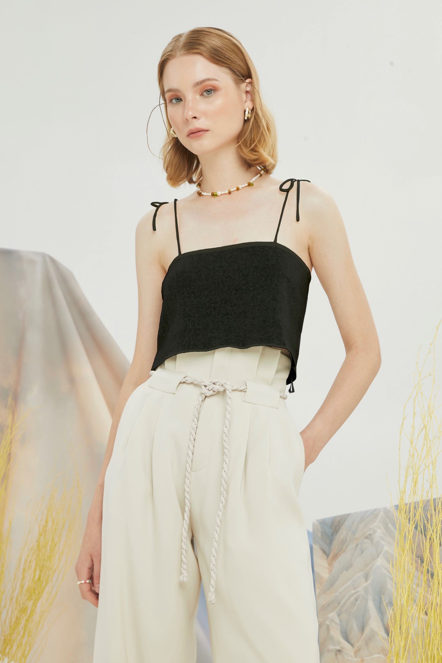 Mild knit top