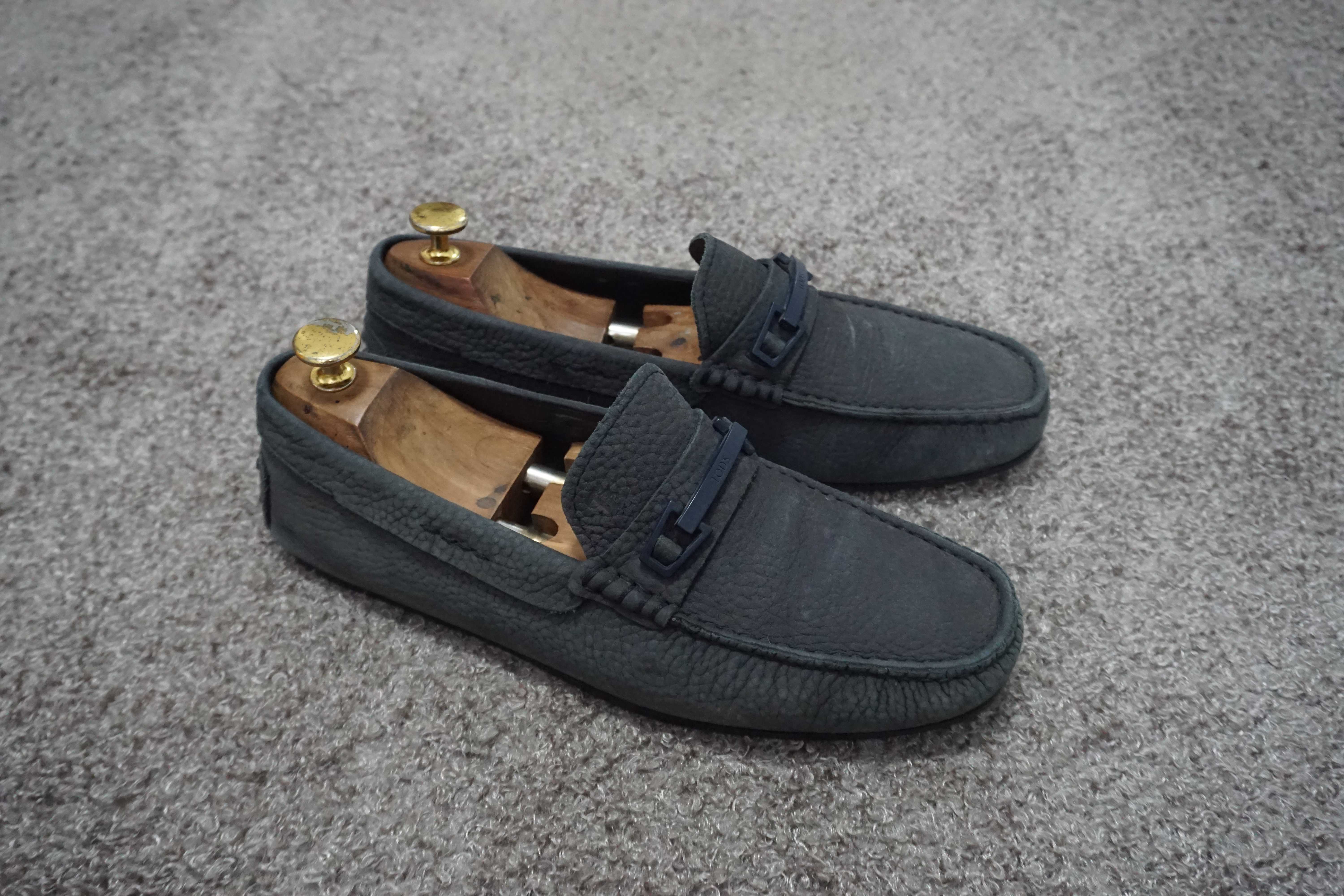 TOD'S Gommino City Driving Shoes size 6