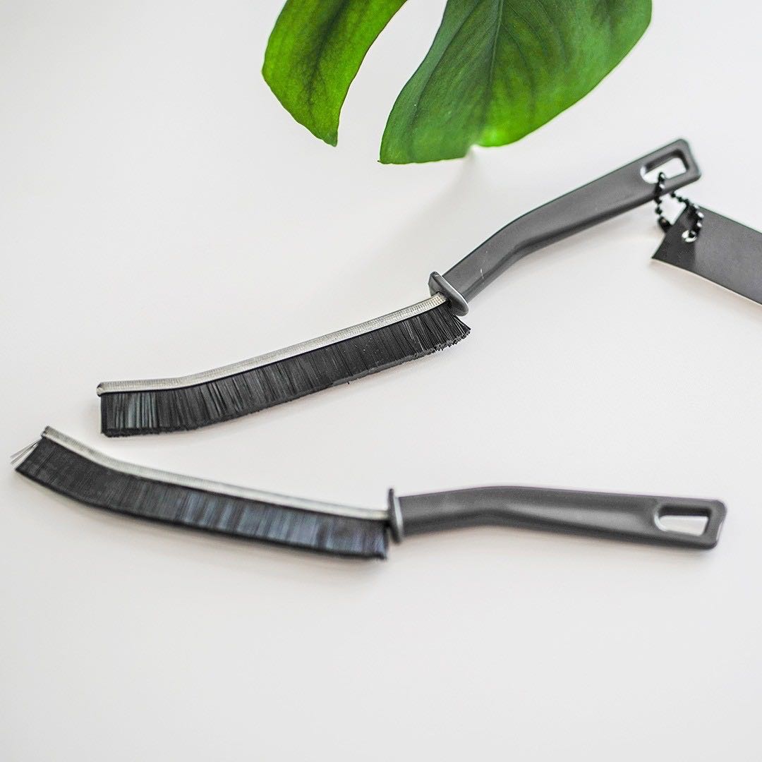 Pro 4Z universal crevice brush