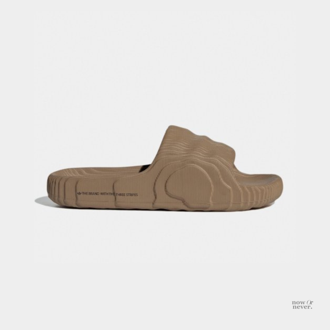 [PRE-ORDER] ADIDAS ADILETTE  22 CARDBOARD 