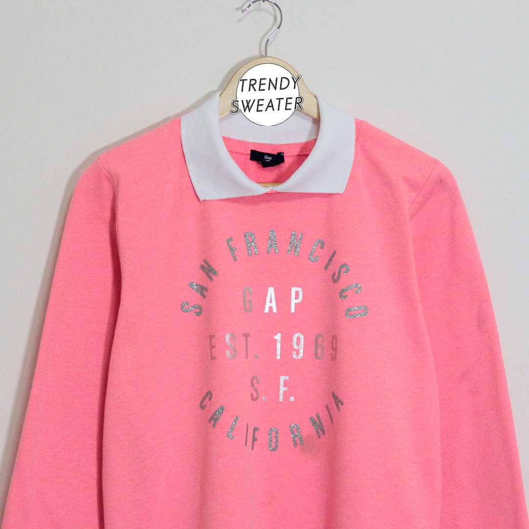 สเวตเตอร์ คอปก มือ 2 ป้าย Gap ลายสกรีน Size S
