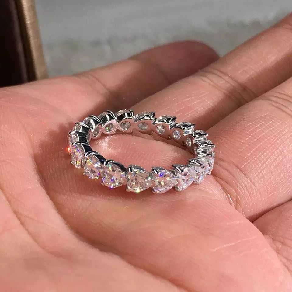 Heart full eternity ring