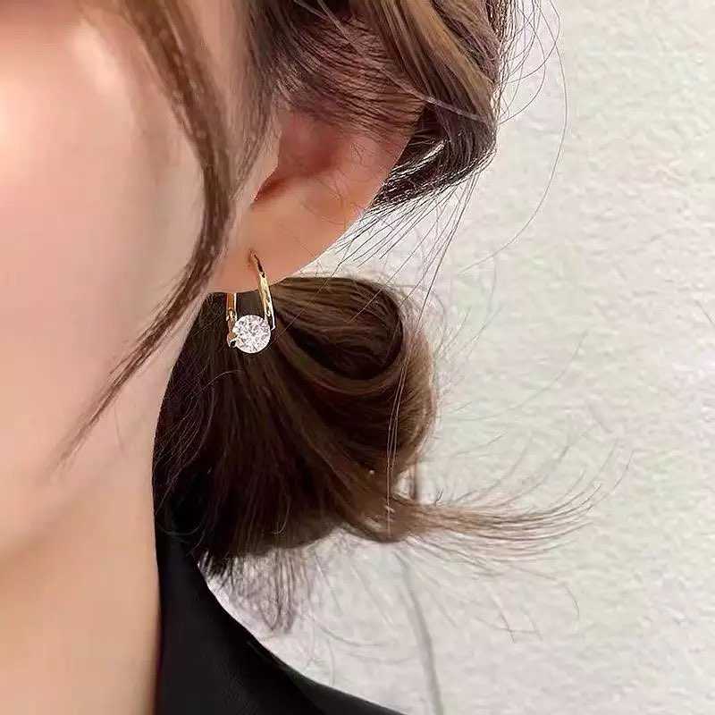 Hoop round briliant earrings