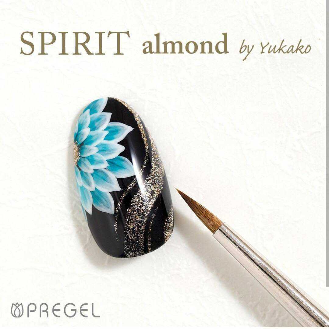 YUKAKO ALMOND BRUSH พู่กันเพ้นท์