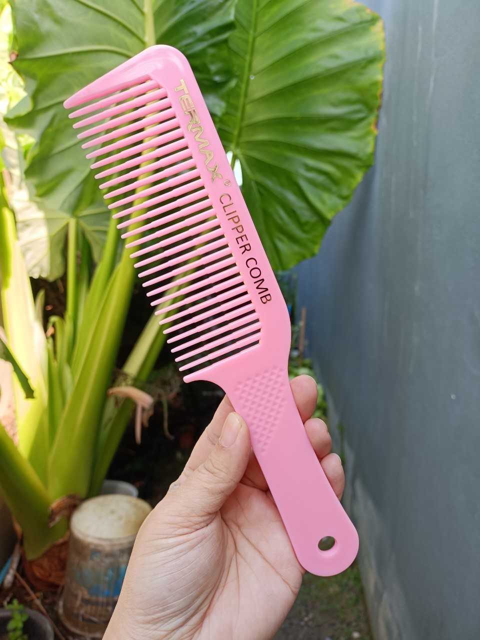 ★ หวีสำหรับใช้ในร้านตัดผม Clipper Comb ★