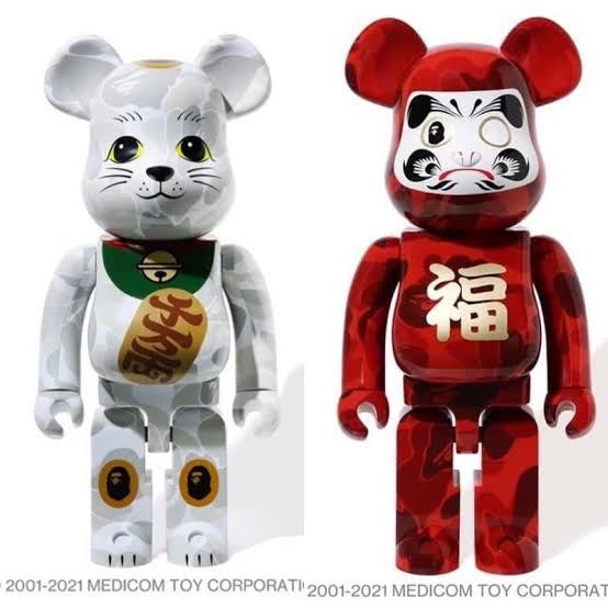 Bearbrick Daruma Bape & Lucky Cat 1000%