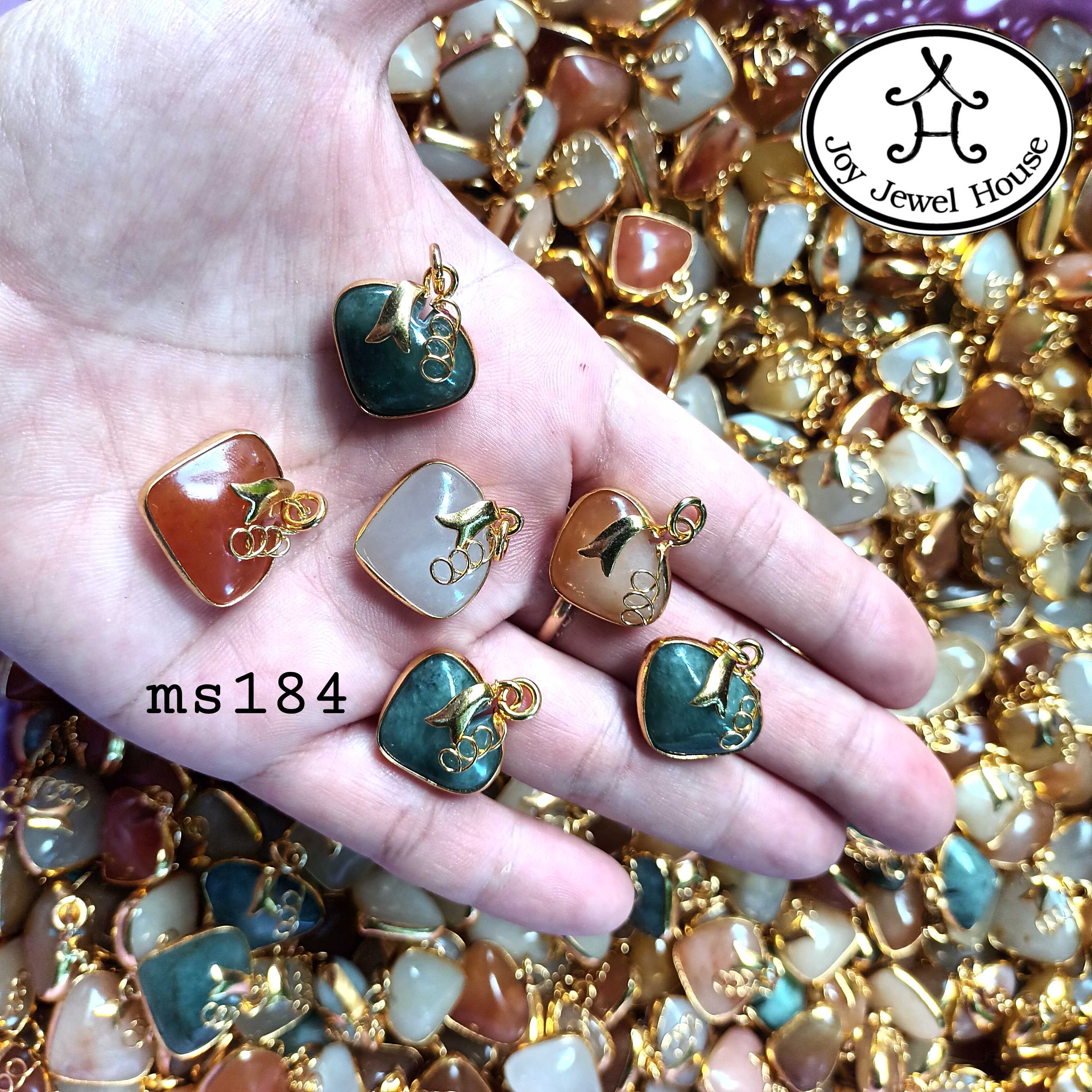 ms184 จี้หัวใจหสกคละสี (แพ็ค 5ชิ้น)