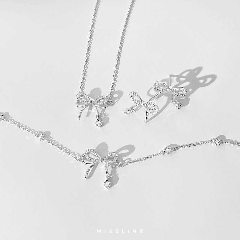 สร้อยคอ , สร้อยข้อมือ , แหวน , ต่างหู Ribbon - ส่งฟรี EMS ( เงินแท้ 92.5% )
