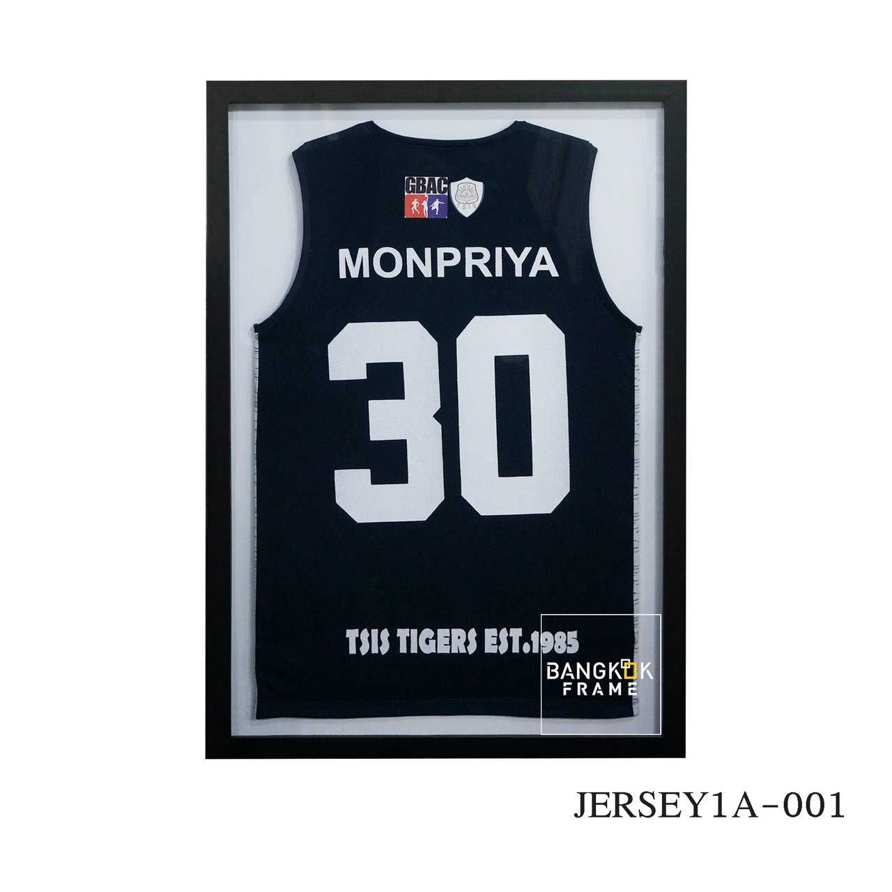กรอบเปล่า กรอบสำเร็จรูป-เสื้อกีฬา-กรอบใส่เสื้อขนาดขอบนอก 20x30 นิ้ว (ไม่รวมเสื้อ)