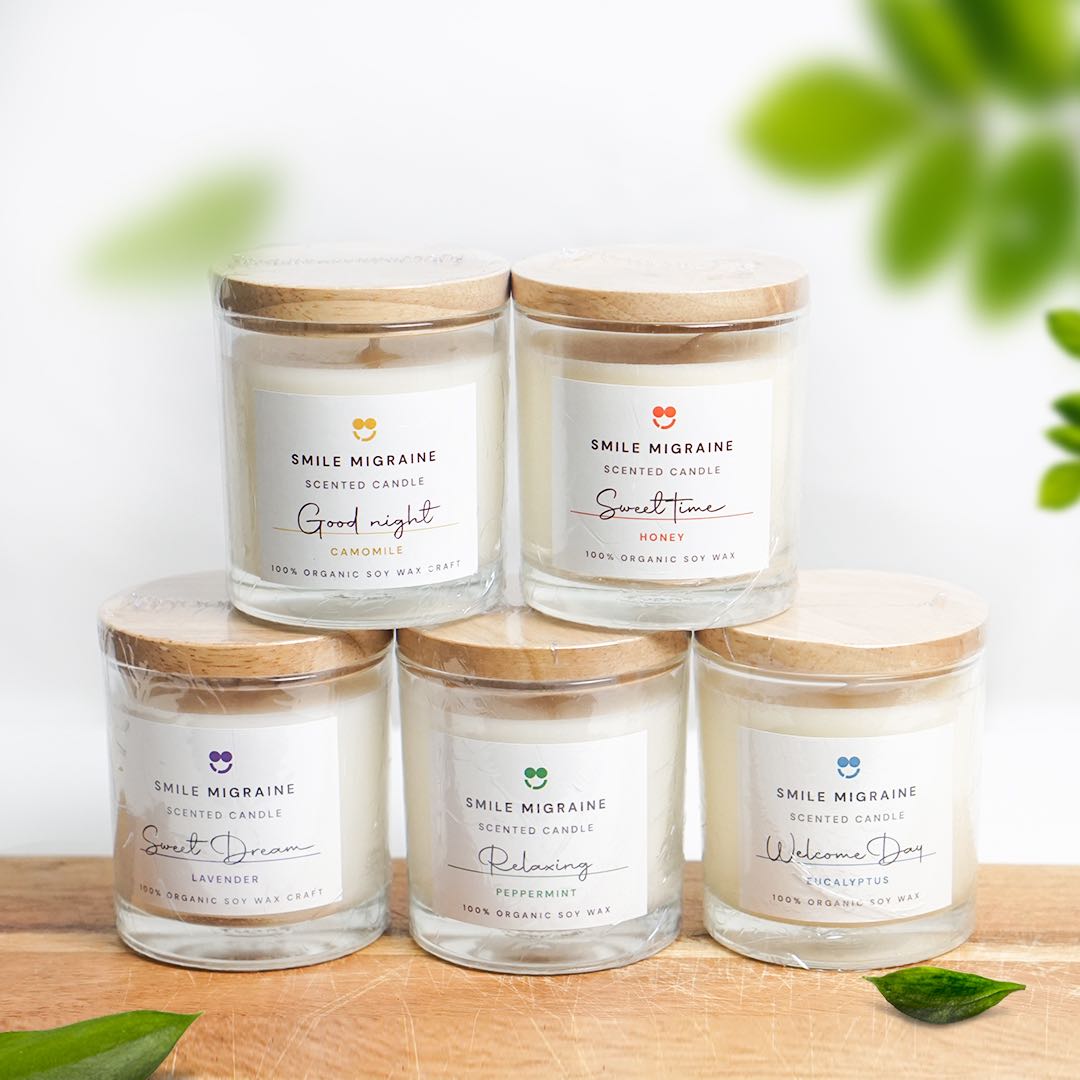 รูปสินค้า Smile Migraine Scented Candle 100% Soy Wax blend เทียนหอมออแกนิค จากไขถั่วเหลือง รูปที่ 5