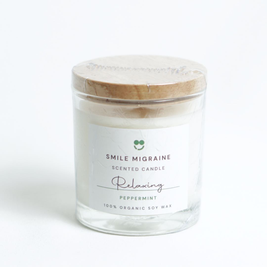 รูปสินค้า Smile Migraine Scented Candle 100% Soy Wax blend เทียนหอมออแกนิค จากไขถั่วเหลือง รูปที่ 6