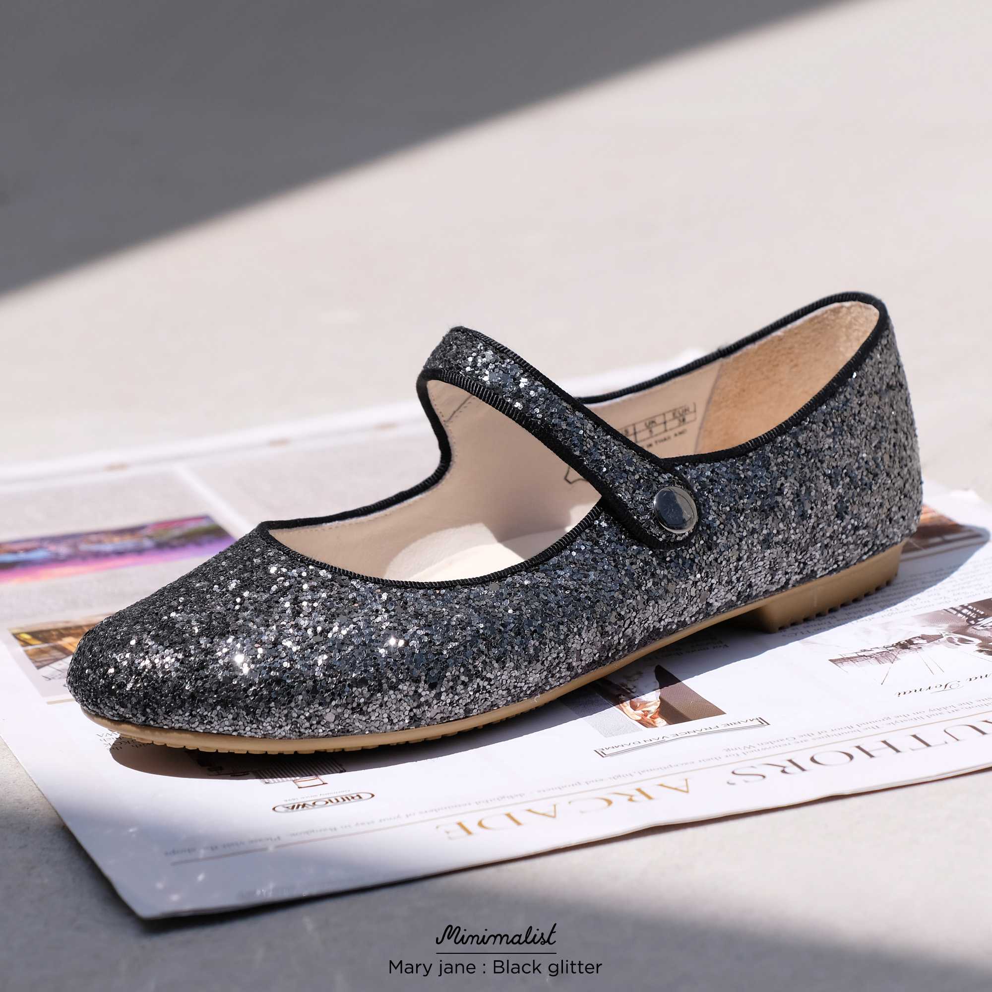 Mary jane in Black glitter