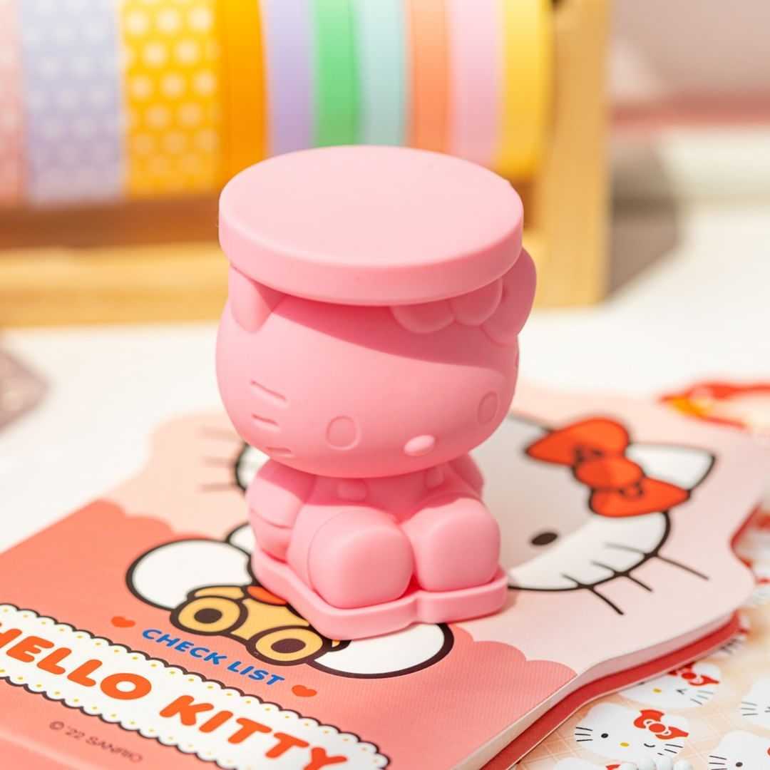 ( พร้อมส่ง ) Sanrio Hello Kitty Silicone Ice Cube 32ml.