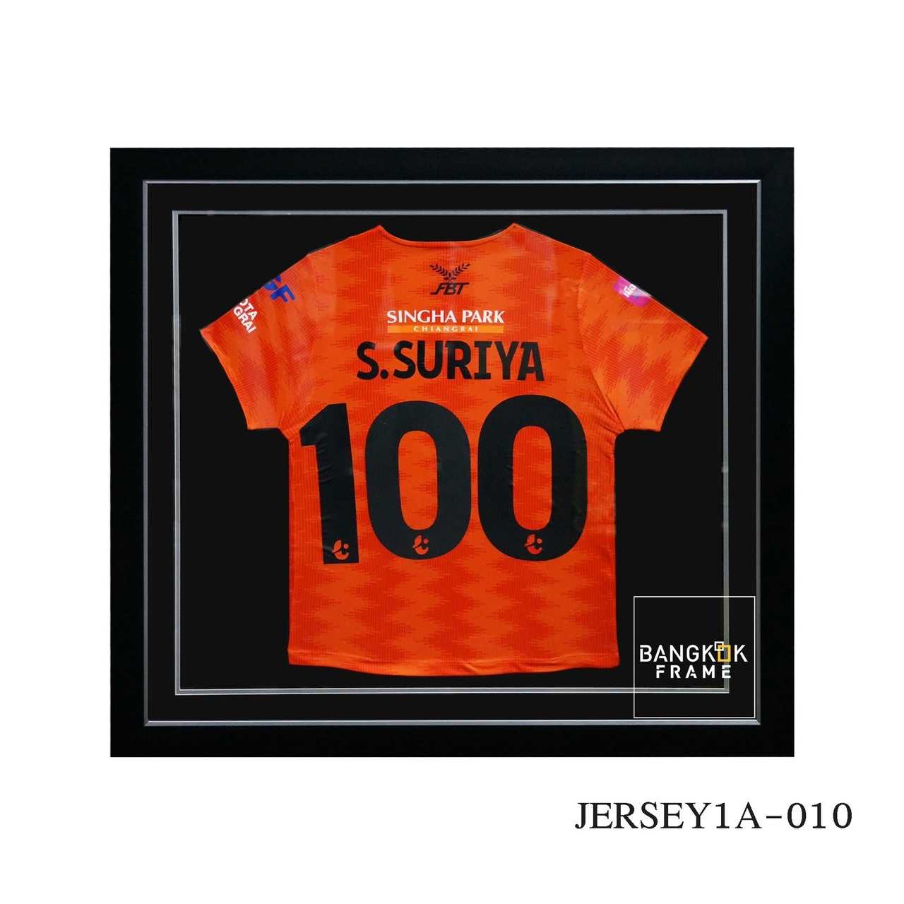 กรอบเปล่า กรอบสำเร็จรูป-เสื้อกีฬา-กรอบใส่เสื้อขนาดขอบนอก 36x42 นิ้ว (ไม่รวมเสื้อ)
