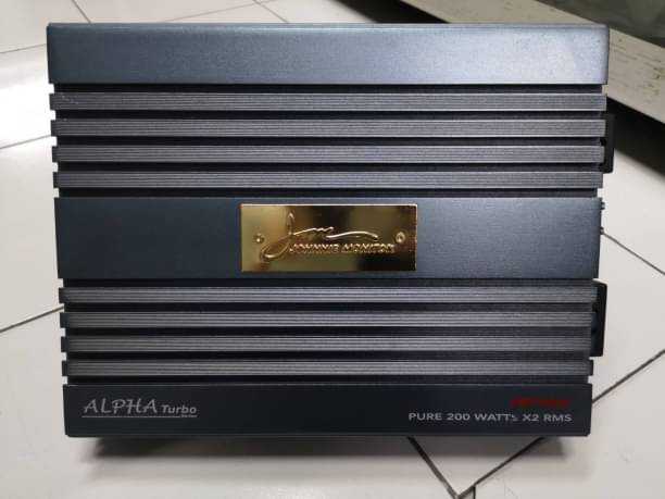 แอมป์รถยนต์ Johnnie Monitor PRT-8902ฟ้า วัตต์เต็มเบสบู๊ท+ครอสโอเวอร์ในตัวปรับได้ถี่ละเอียดเสียงดี