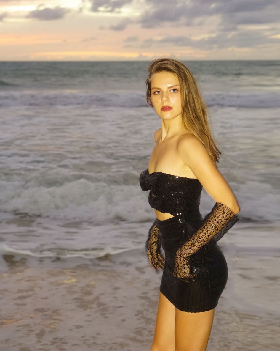 Black mamba dress