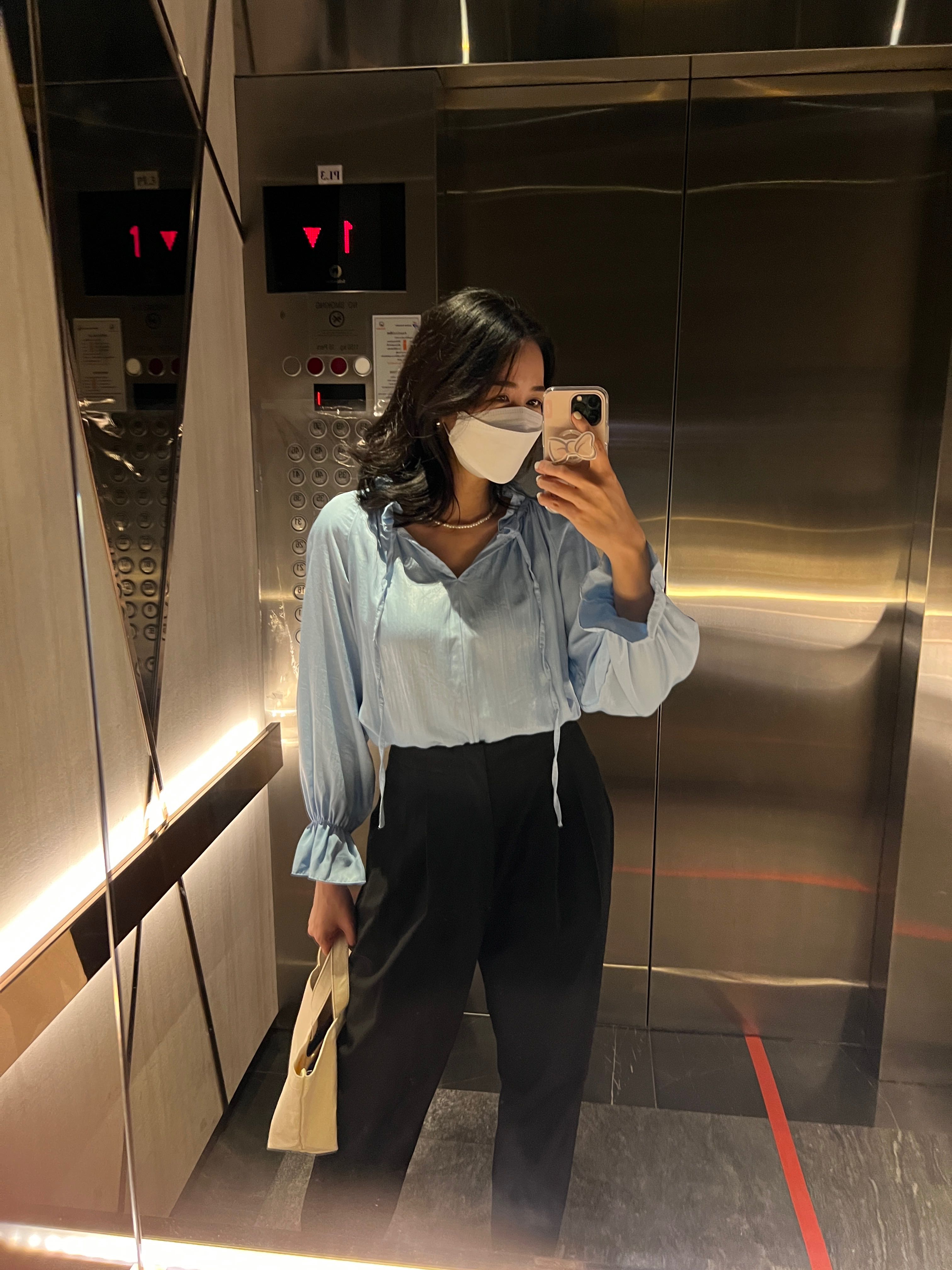 Belle Blouse (Blue/Nude/Milk Tea)