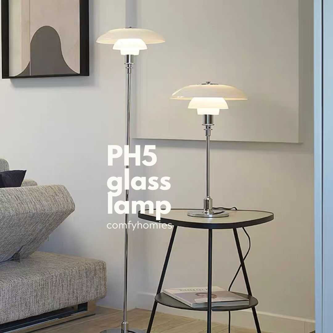 PH5 GLASS LAMP
