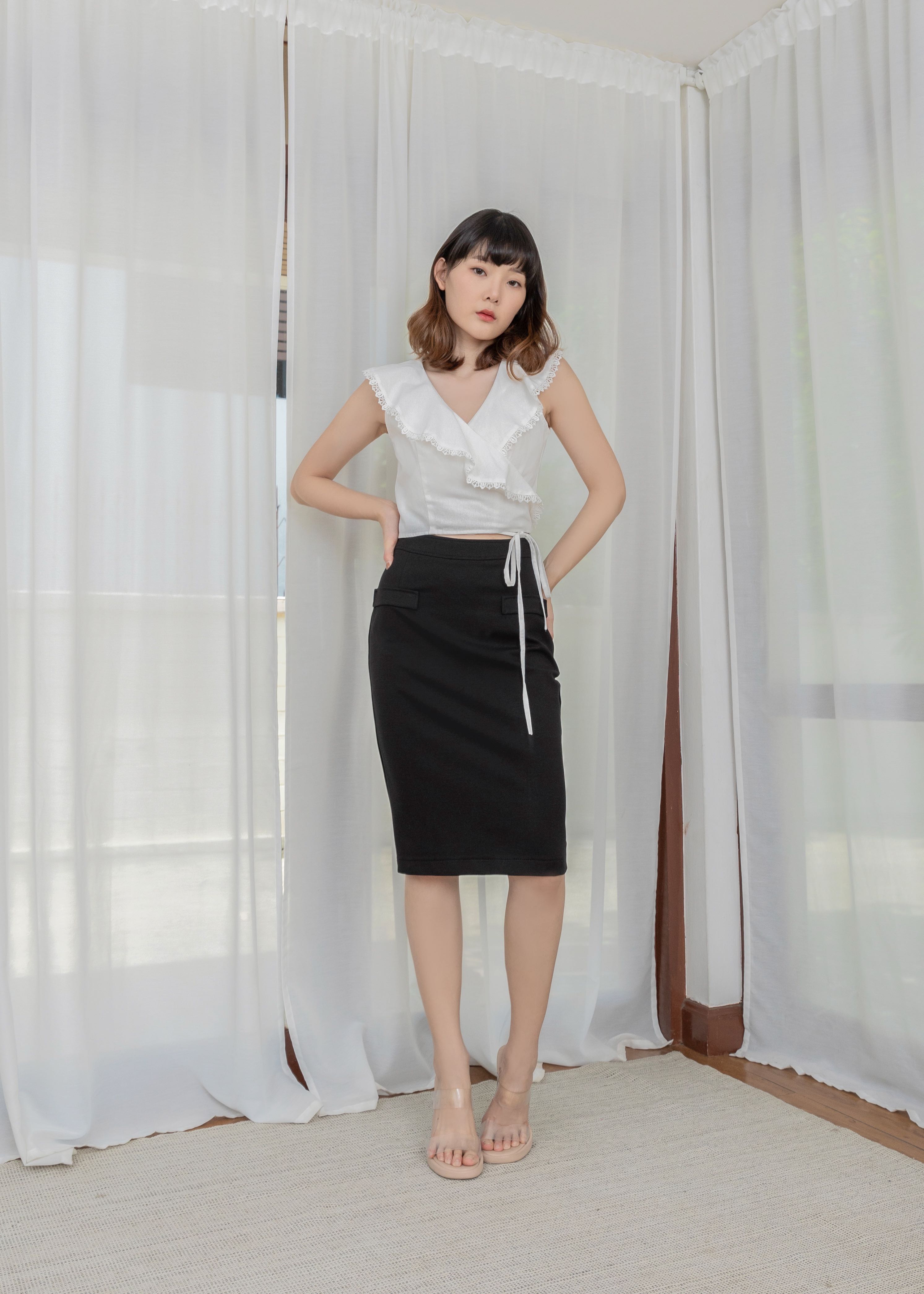 Black pencil knit skirt