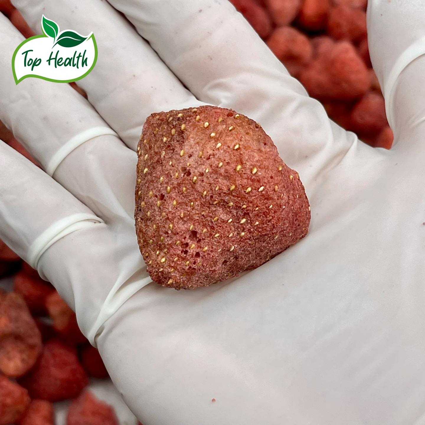 [ส่งฟรี] สตอเบอรี่ฟรีชดราย ( Strawberry ) อบกรอบ หวาน หอม กรอบ อร่อย  มีประโยชน์  มีวิตามินซี