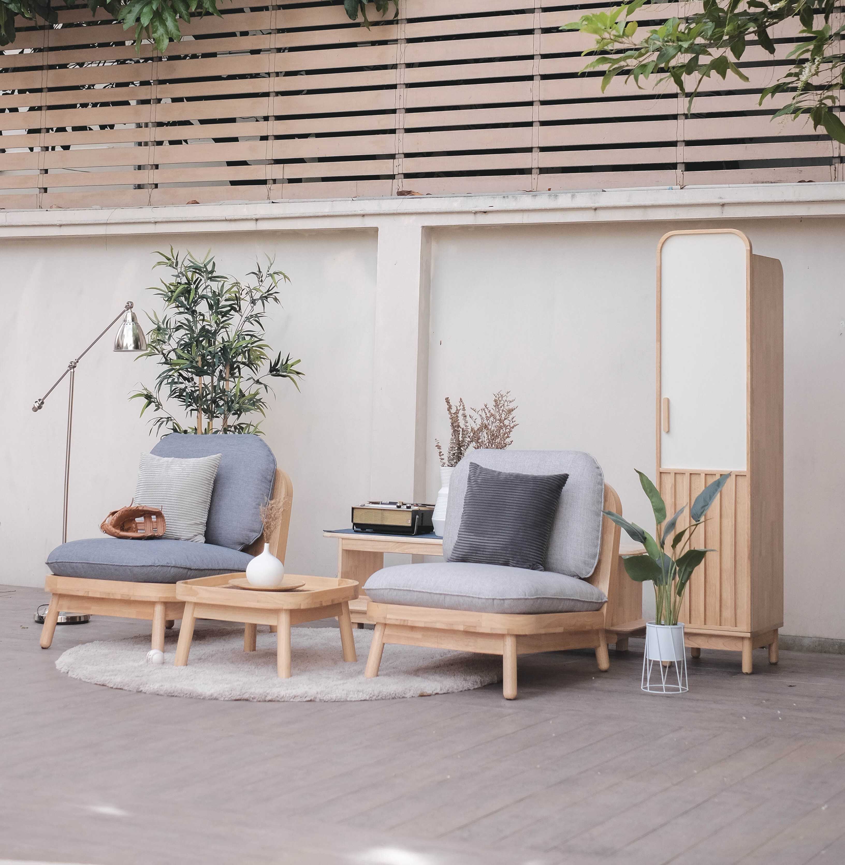 Only HOTATE Armchair
