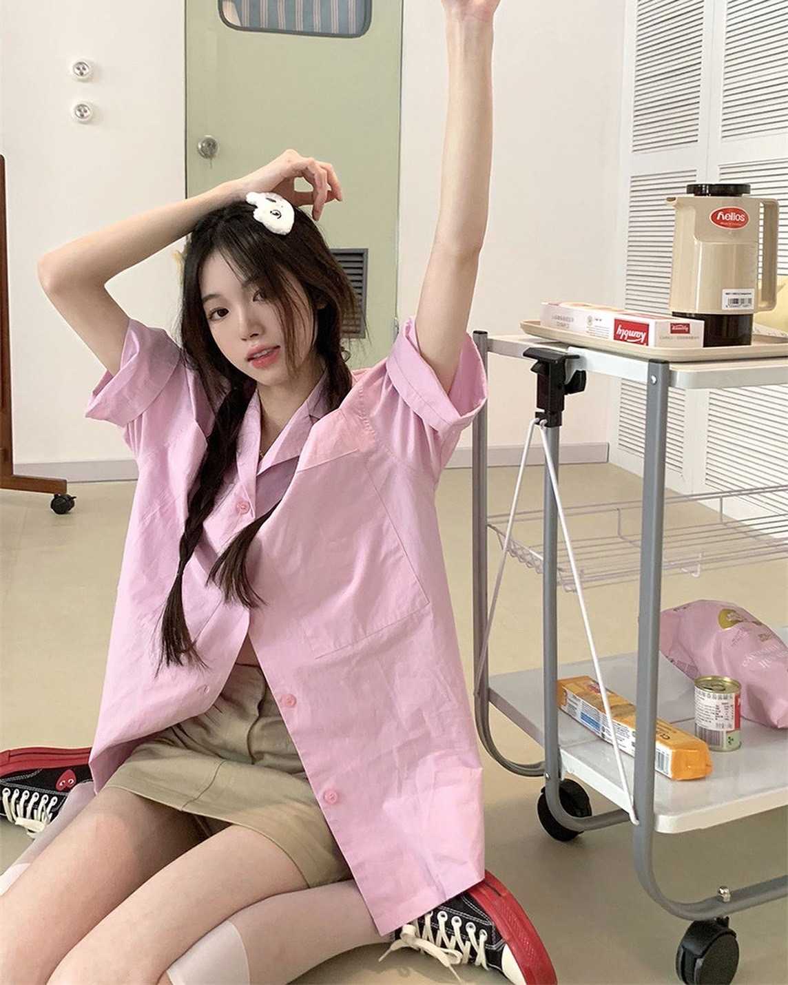 T178 เสื้อเชิ้ตแขนสั้รนสีชมพูอมม่วง ขนาดฟรีไซส์