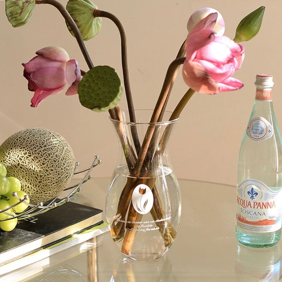 Tulip vase (Pre-order)