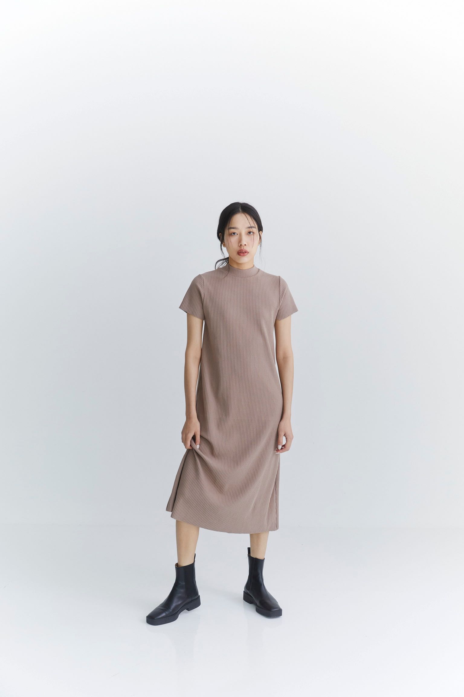 PRE-FALL22 : BREAKFAST DRESS - HAZELNUT