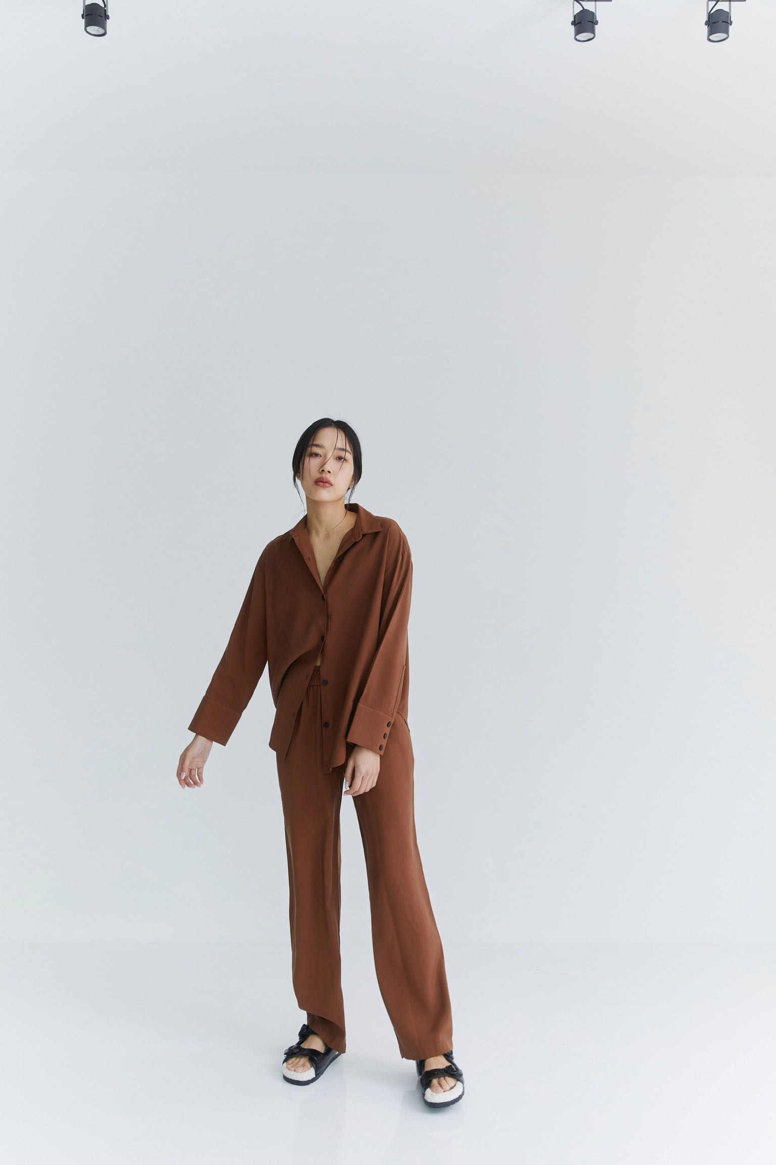 PRE-FALL22 : PYJAMAS SET - CACAO