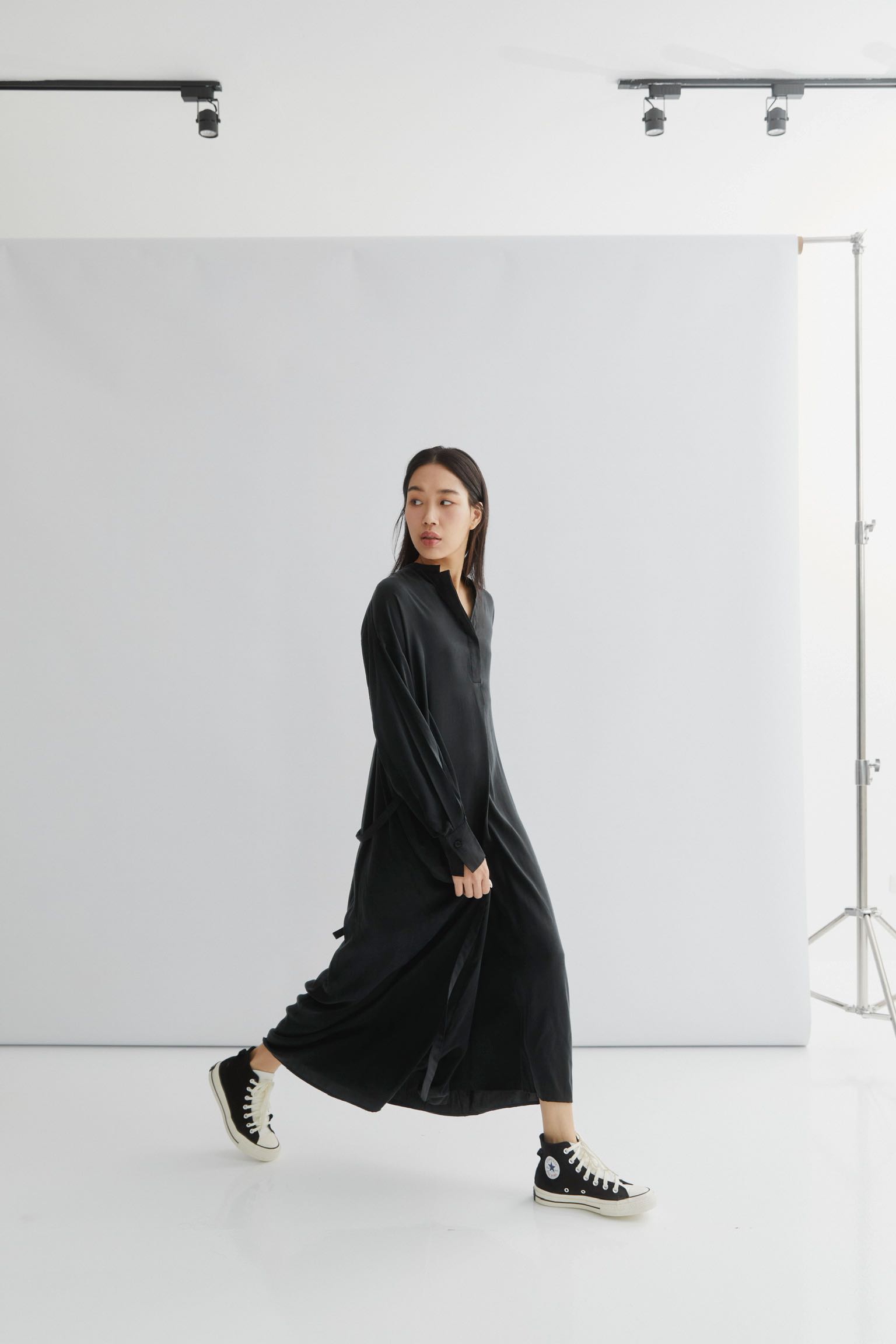PRE-FALL22 - BLANKET DRESS / 2 COLORS 