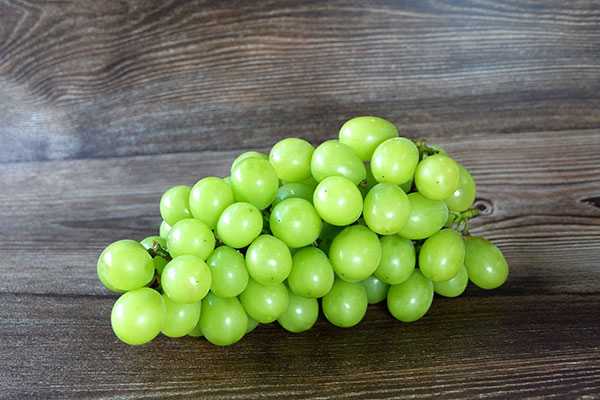 องุ่นไซมัสคัส  4kg/ตะกร้า