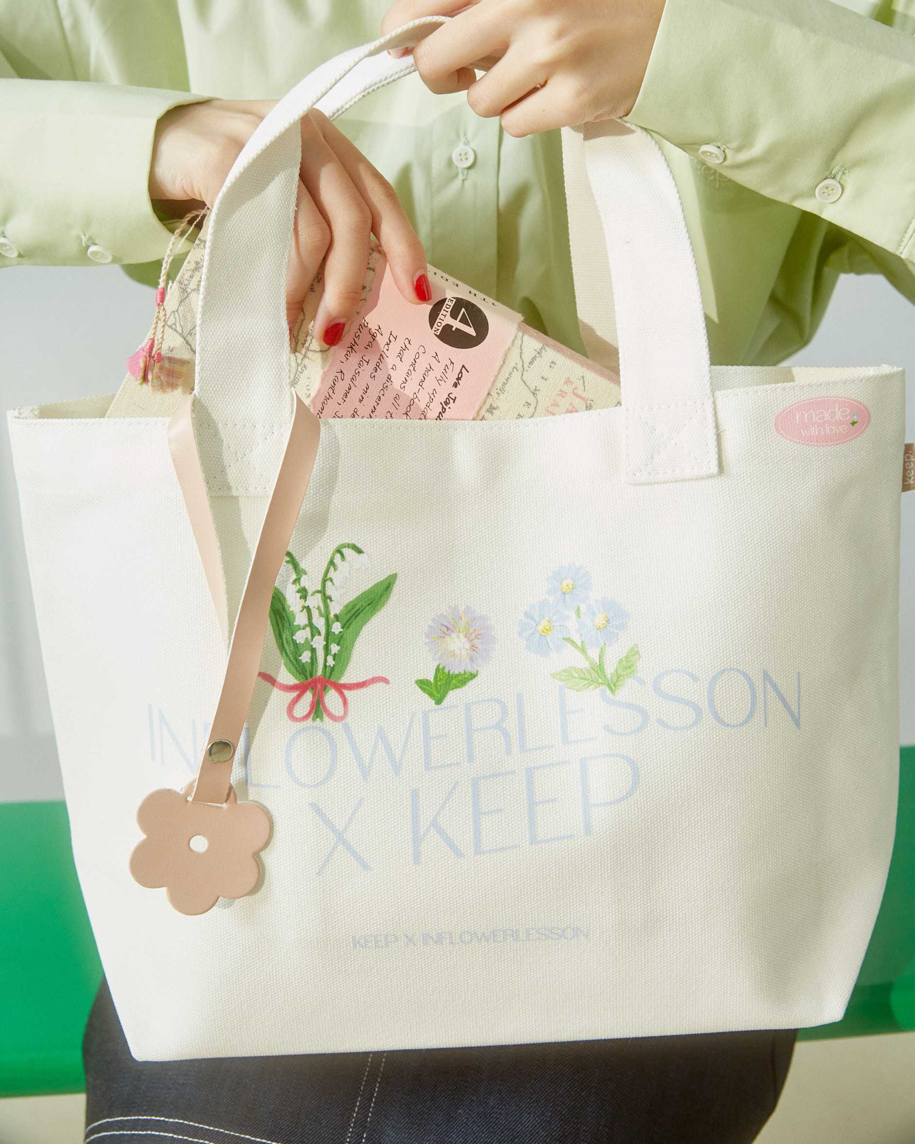 Large White Flower  - (Bag)