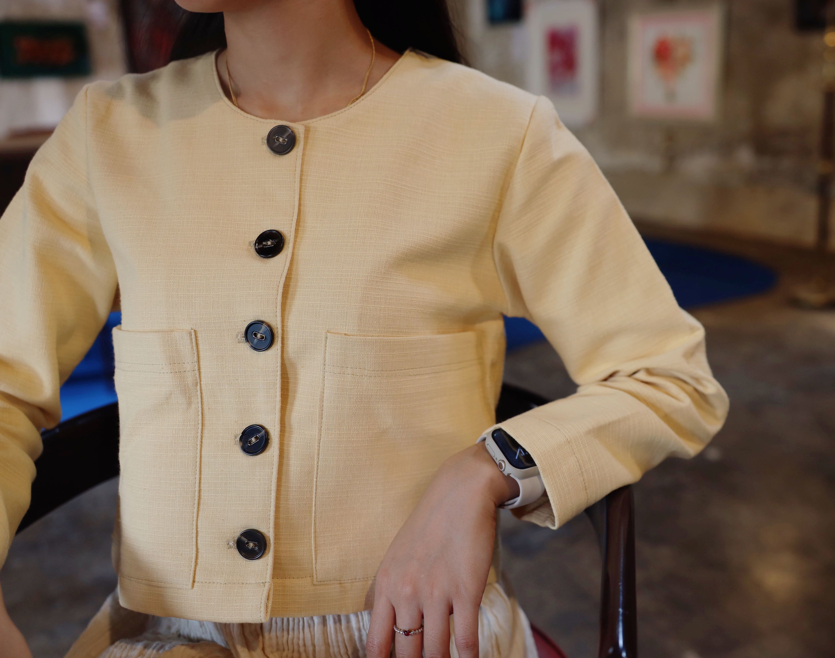 เสื้อภะสุ ดีไซน์คอกลมแขนสี่ส่วน