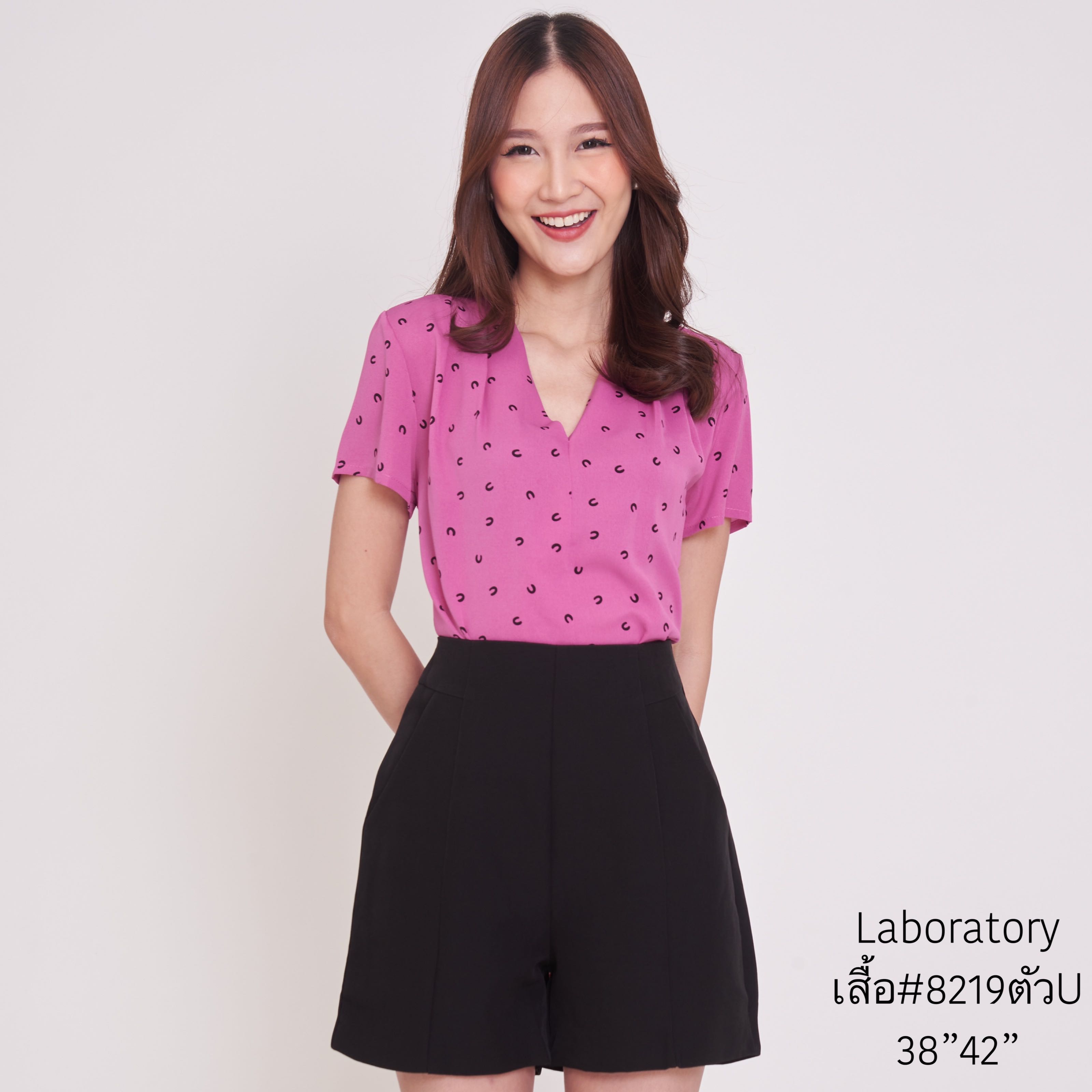 เสื้อ#8219ลายตัวยู